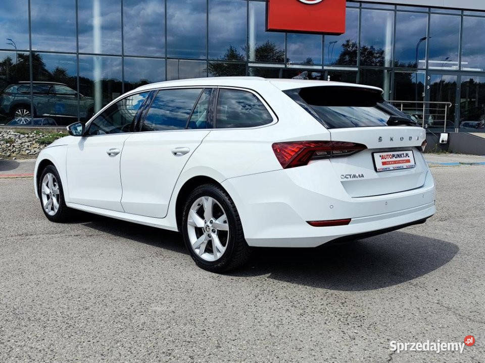 Skoda Octavia 2023r Navi ACC BLIS hak el fotele automatyczna małopolskie Kraków