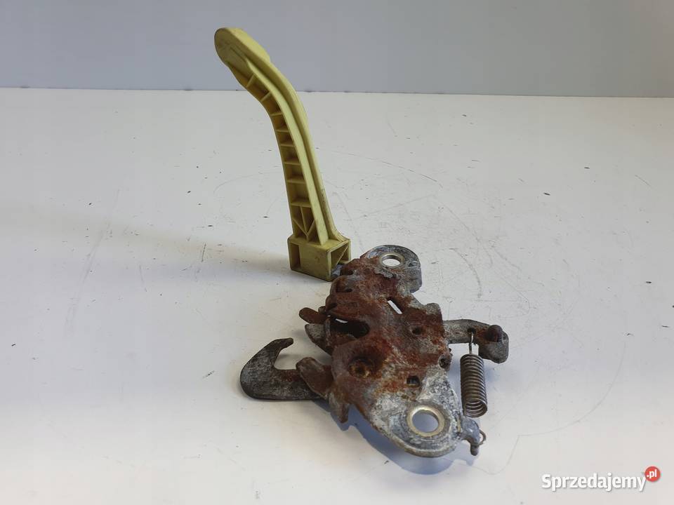 Citroen Berlingo III ZAMEK PRZEDNIEJ MASKI osobowe Rudka