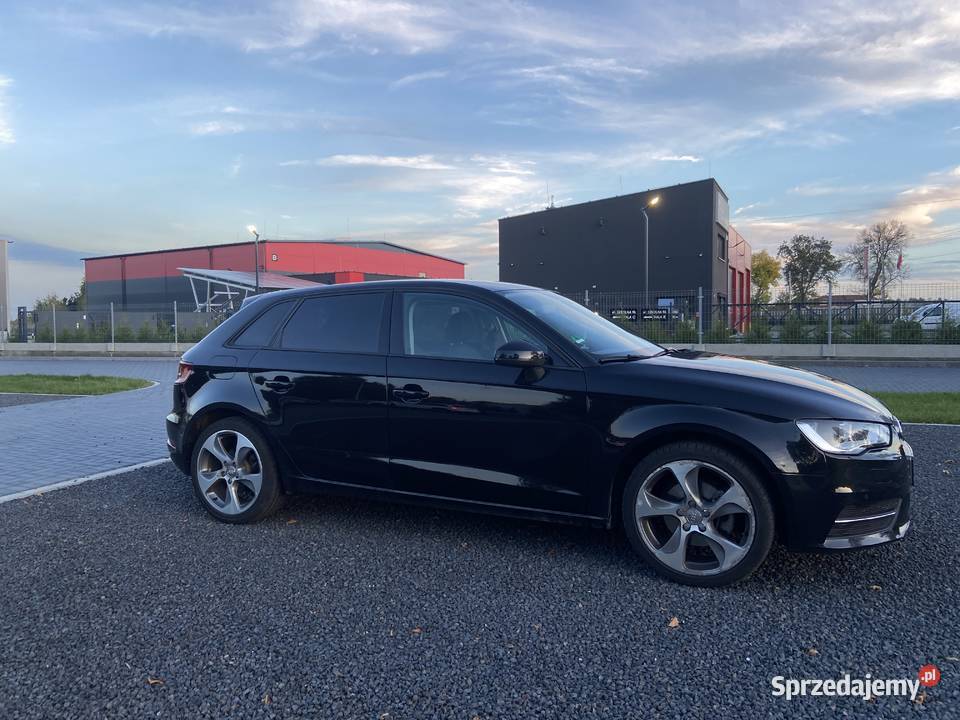 Audi A3 16 TDI Sportback clean diesel S tronic