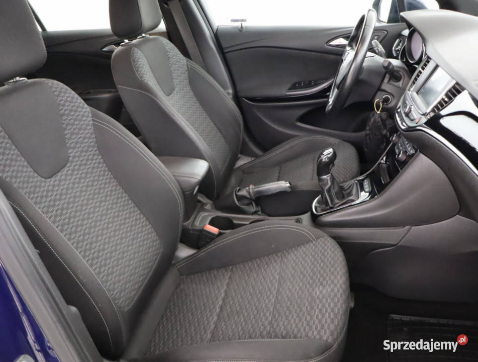 Opel Astra 16 CDTI Bielany Wrocławskie