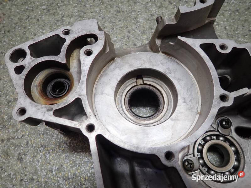 BLOK KARTER PRAWY SILNIKA SUZUKI RM 125 9000R Pozostałe Strzelce Krajeńskie