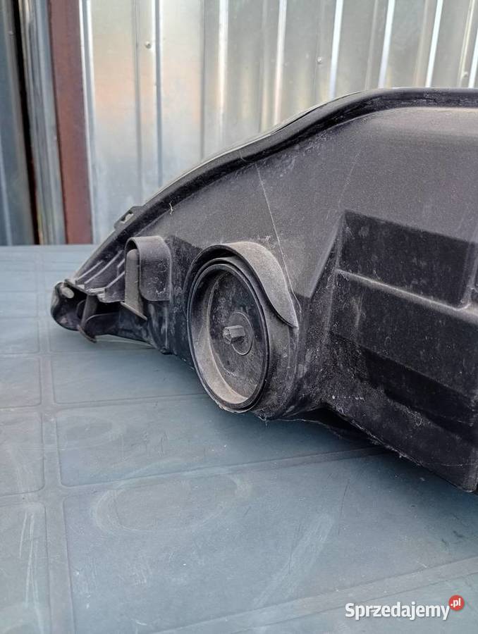 Reflektor prawy ford mondeo MK4 2007 lubelskie Jarosławiec