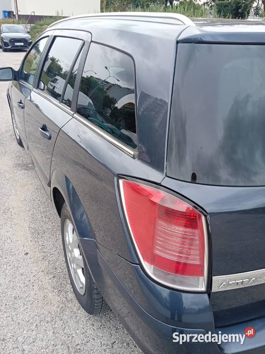 OPEL ASTRA H 18 BLPG 280000km Radom sprzedam