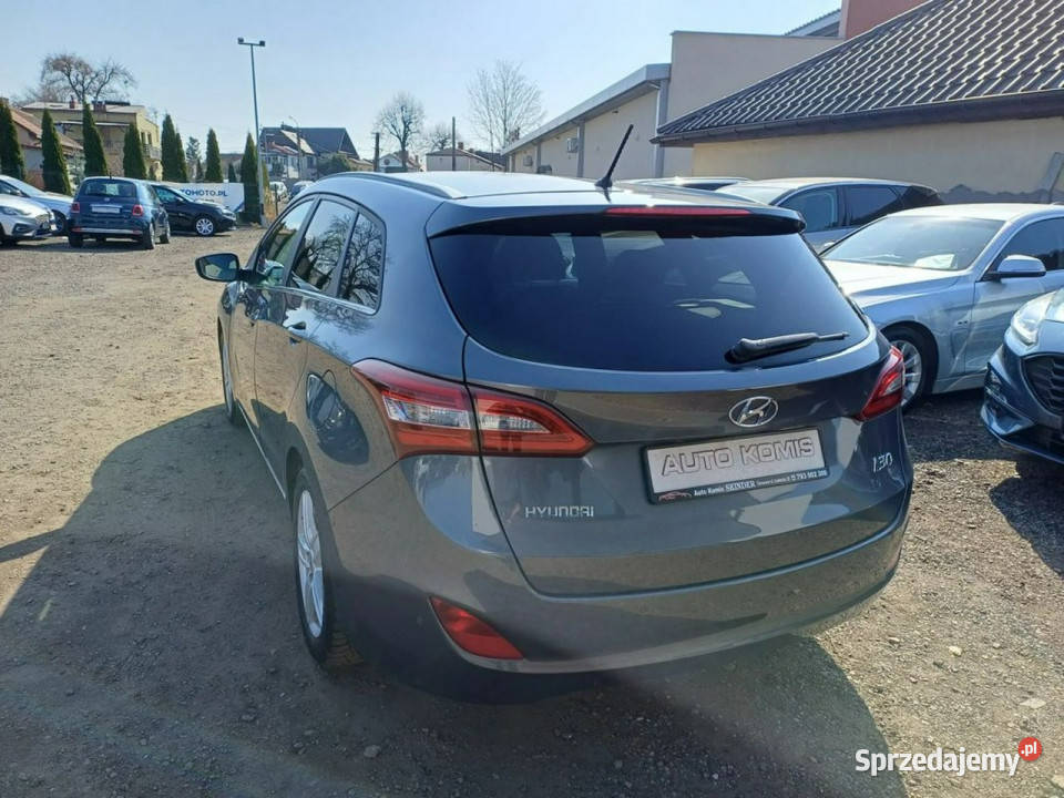 Hyundai i30 LIFT 1 wł Serwis Bezwypadkowy LED Rok produkcji 2016 Chrzanów