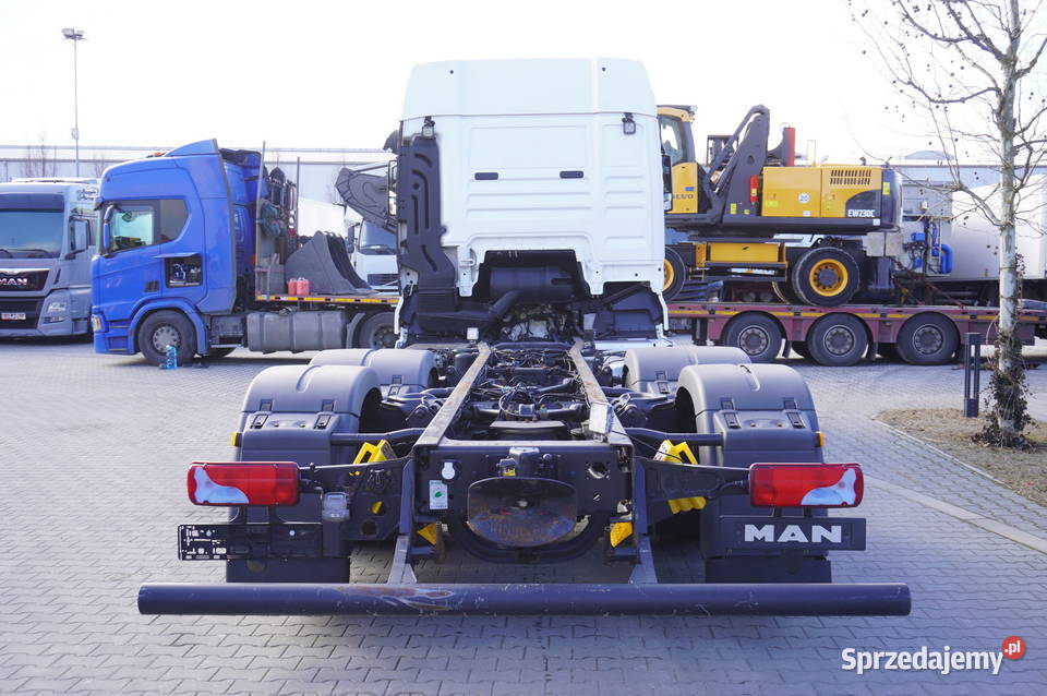 MAN TGX 26500 500 3 oś skrętna rama do zabudowy serwisowany w ASO małopolskie