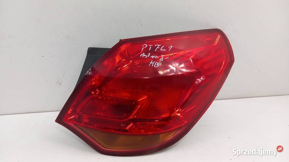 OPEL ASTRA J HB LAMPA TYŁ PRAWA