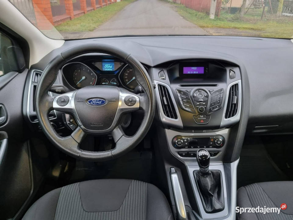 Ford Focus 16 benzyna 105 Titanium Alu Zadbany Wojkowice Kościelne sprzedam
