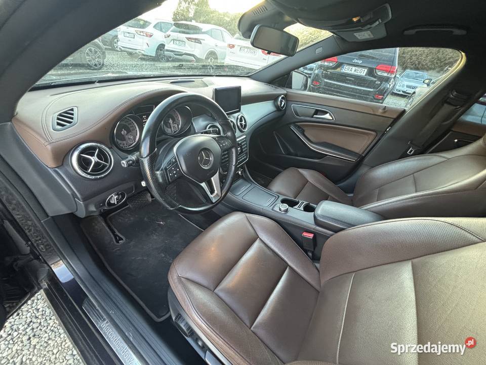 MercedesBenz CLA 200 radio Paniówki