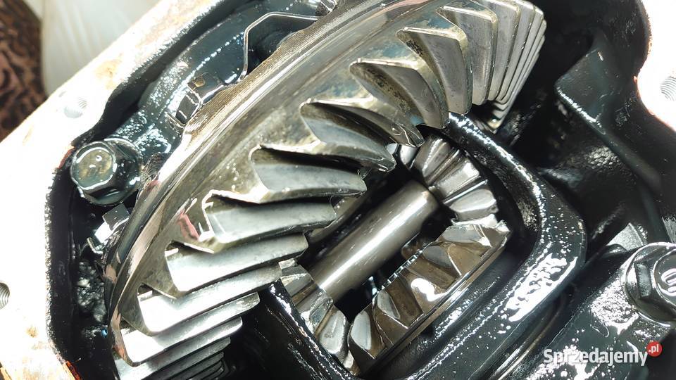 Most przedni do Toyoty Land Cruiser serii 100 Karnice sprzedam