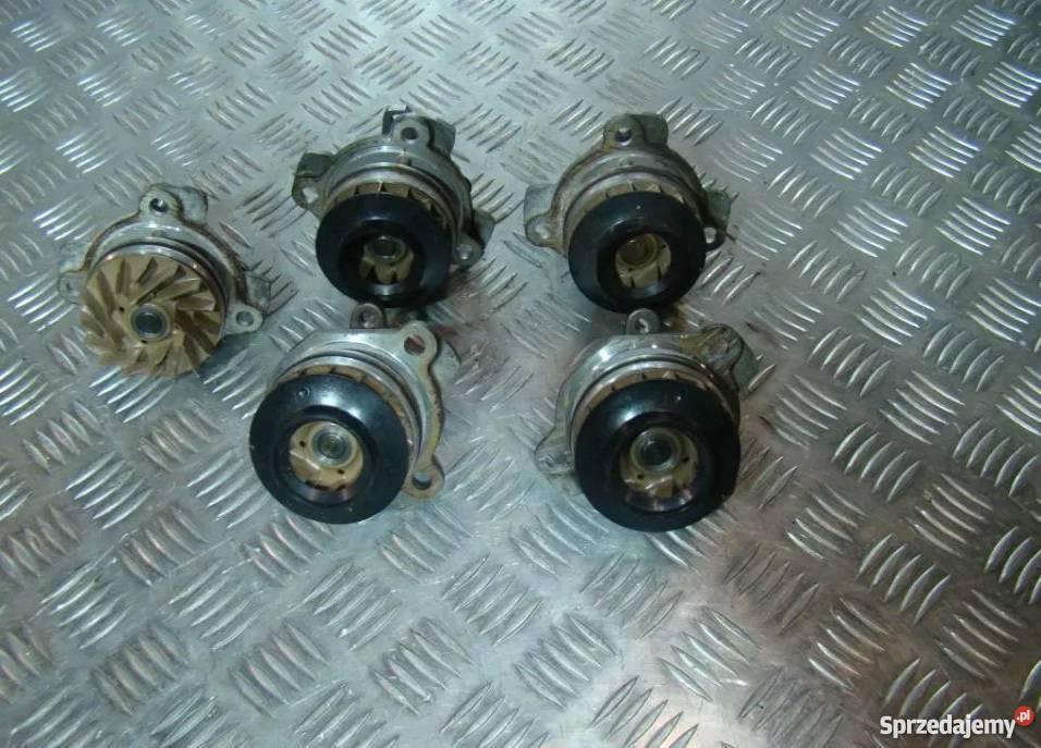 NISSAN QASHQAI POMPA WODY 20 DCI wielkopolskie Nowy Tomyśl sprzedam
