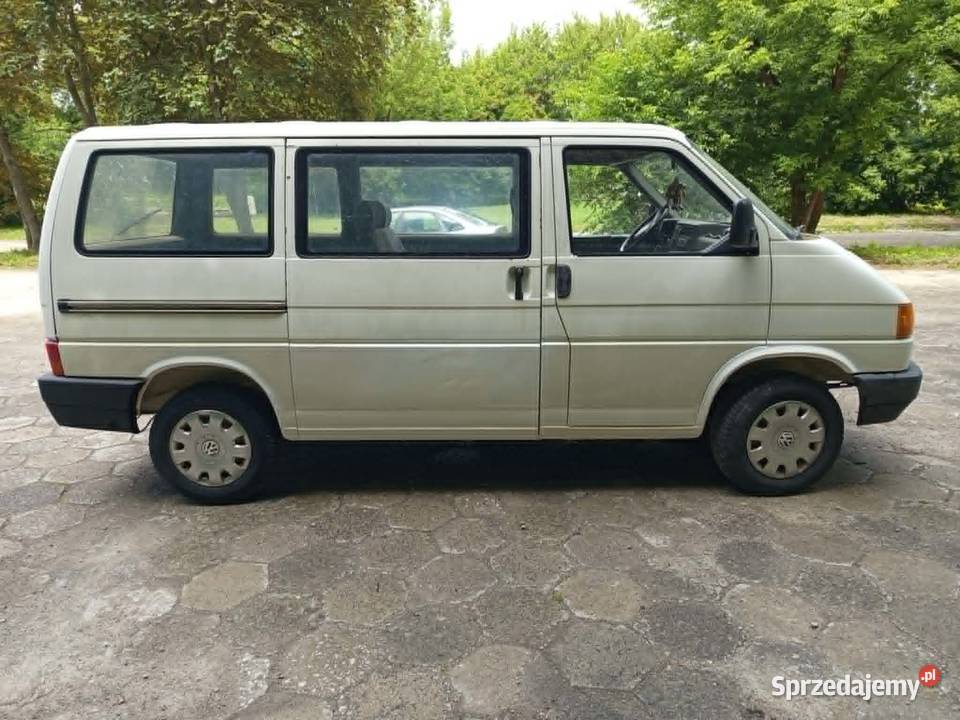 Volkswagen T4 Multivan 25 benzynaGaz 9 osobowy Tarnobrzeg