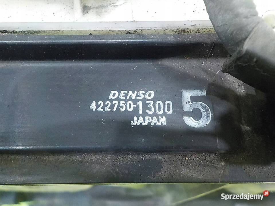 TOYOTA PRIUS II 15 VVTI 09r HB 5D wentylator