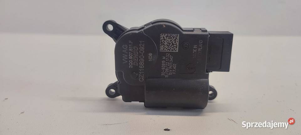 SKODA KAROQ SILNICZEK NAGRZEWNICY 2Q0907511F