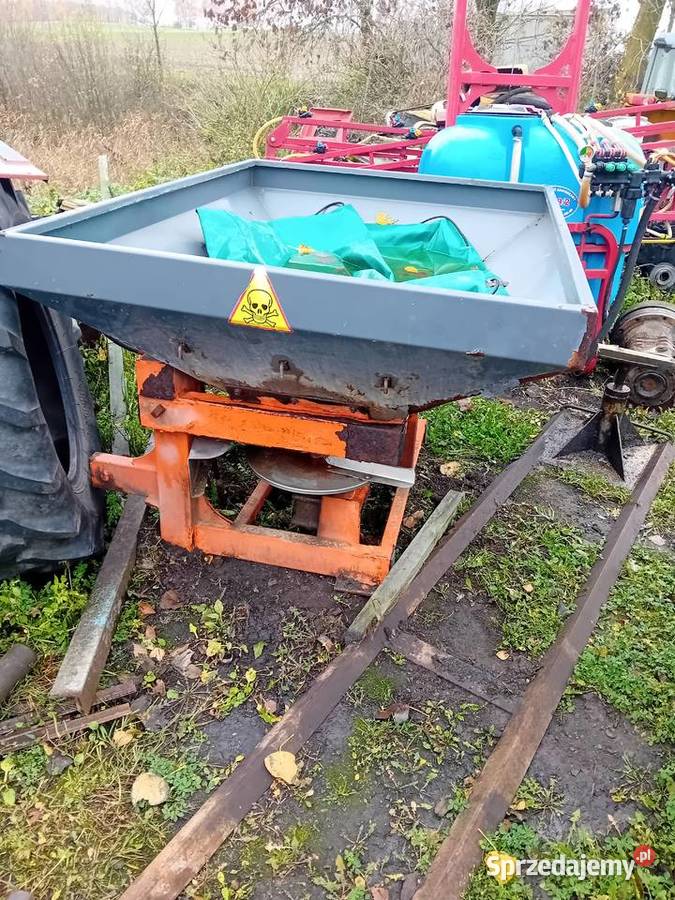 Rozsiewacz nawozu nieuszkodzony Brodnica
