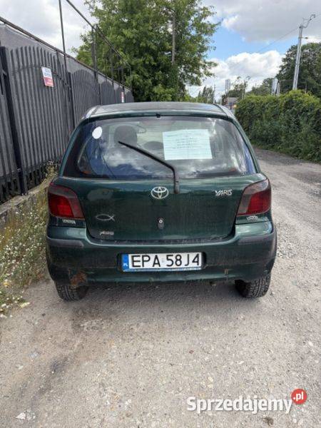 Toyota Yaris Sprawna 1900PLN nieuszkodzony Pabianice