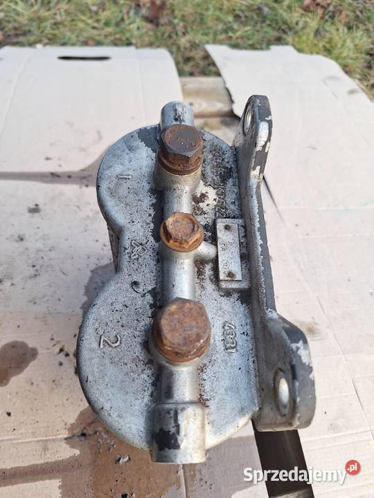 obudowa filtra paliwa zetor 18345 Bargłów Dworny