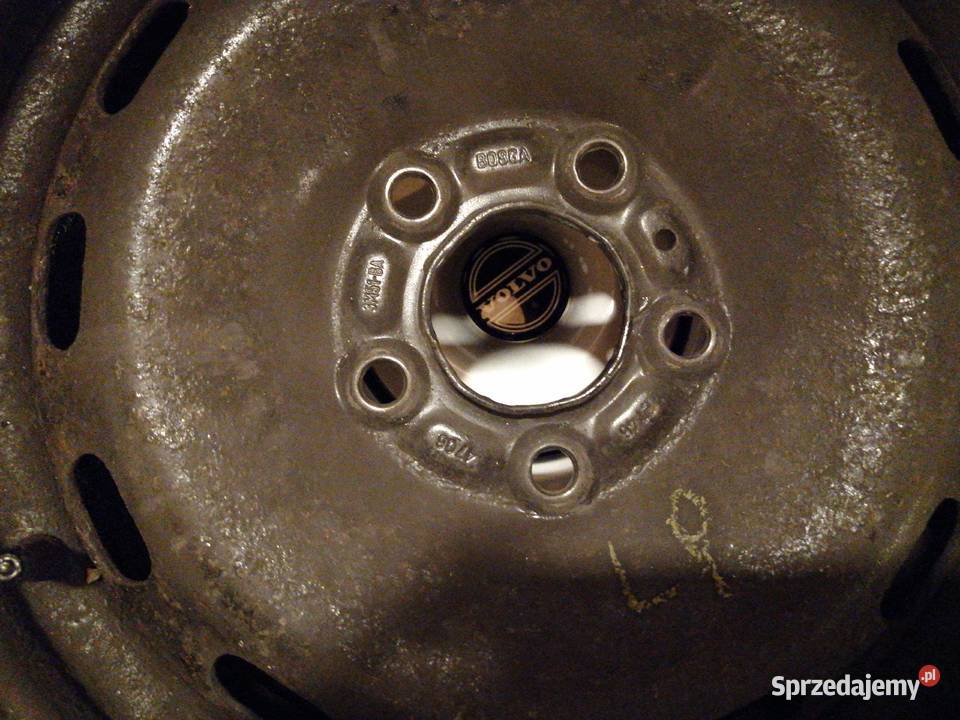 Koła zimowe Volvo s40 kompletne stalowe bieżnik Rozmiar 15"