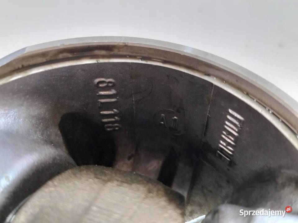 TŁOK KORBOWÓD v81L118 24 D Volvo S60 I 20002009