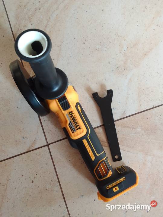 Szlifierka kątowa akumulatorowa Dewalt DCG 405