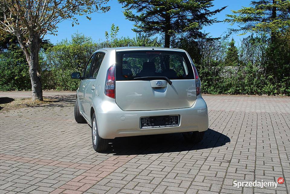 Daihatsu Sirion 13 benzyna Automat Przebieg 62 benzyna Włynkówko sprzedam