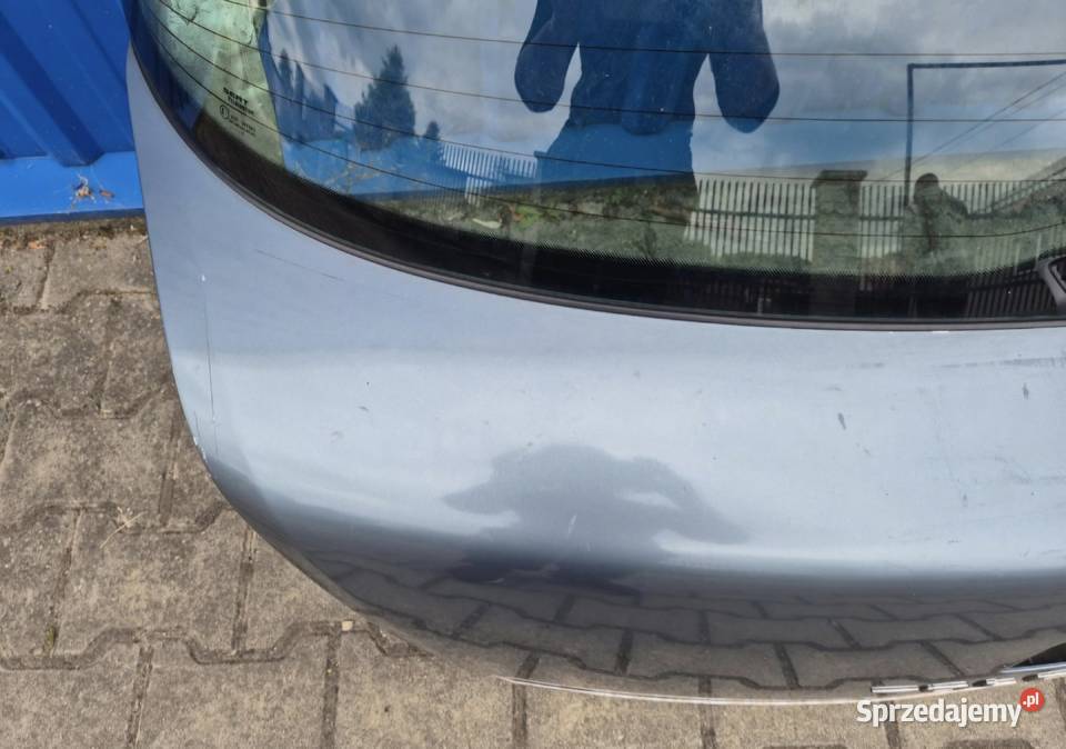 GOŁA KLAPA BAGAŻNIKA Z SZYBĄ SEAT TOLEDO III 3 osobowe