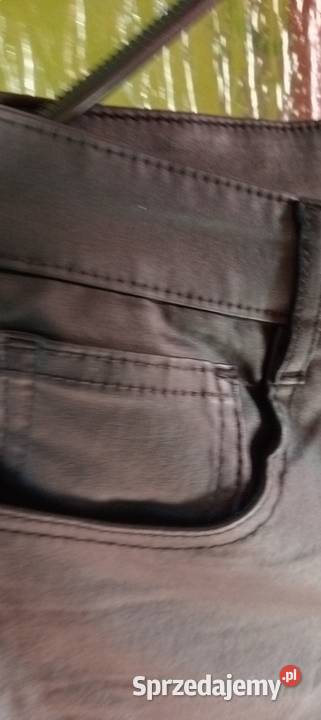 Spodnie skóropodobne Rozmiar 38(M) Kowalec