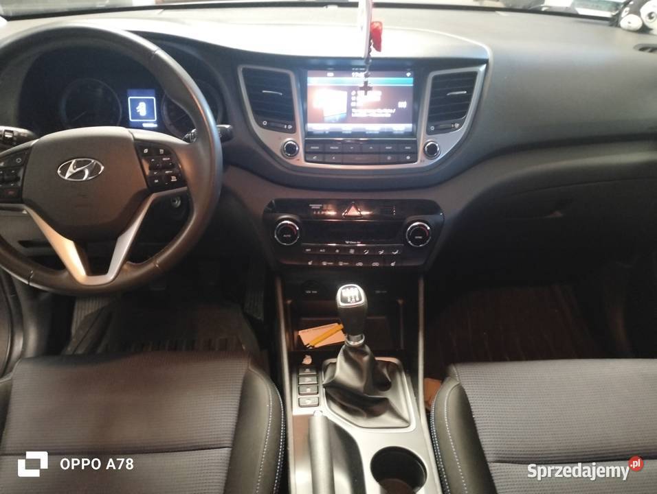 Sprzedam Hyundai Tucson 1 6 130 elektryczne szyby Radom