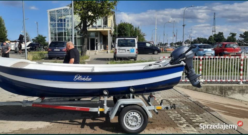 Łódź rekreacyjno wędkarska silnik przyczepa