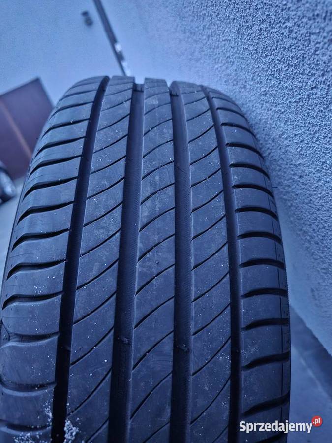 Felgi 5105 aluminiowe 16 z oponami Michelin aluminiowe Góra