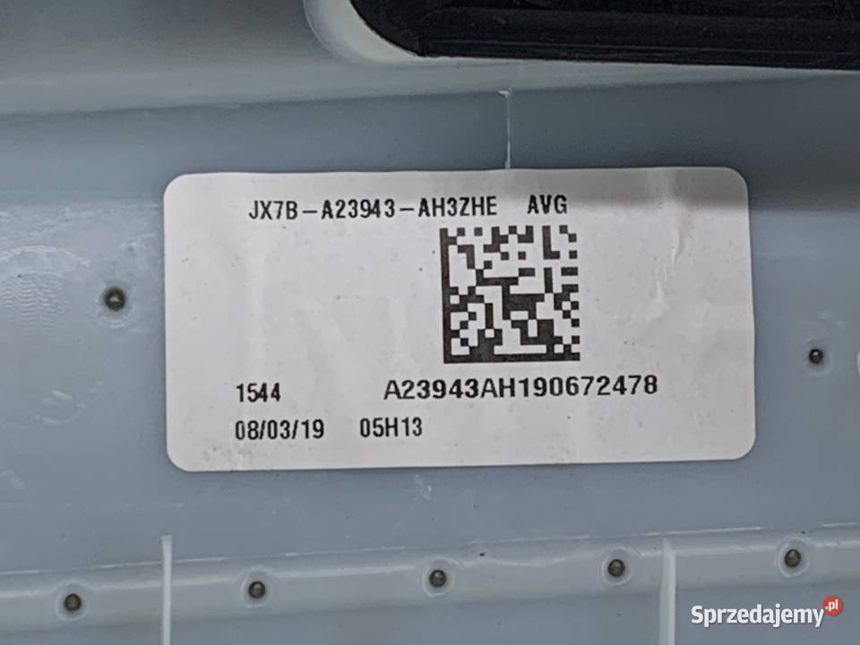 BOCZEK DRZWI LEWY PRZÓD FORD FOCUS IV osobowe