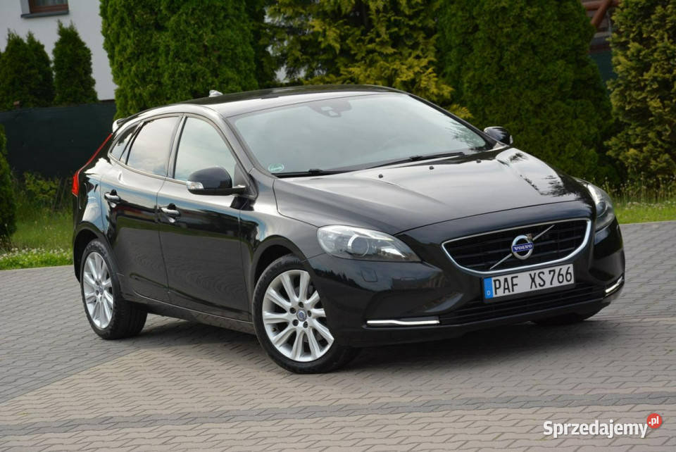 Volvo V40 biXenon LED Navi Kamera Virtual Zegary elektrochrom. lusterko wst. Ostrów Mazowiecka