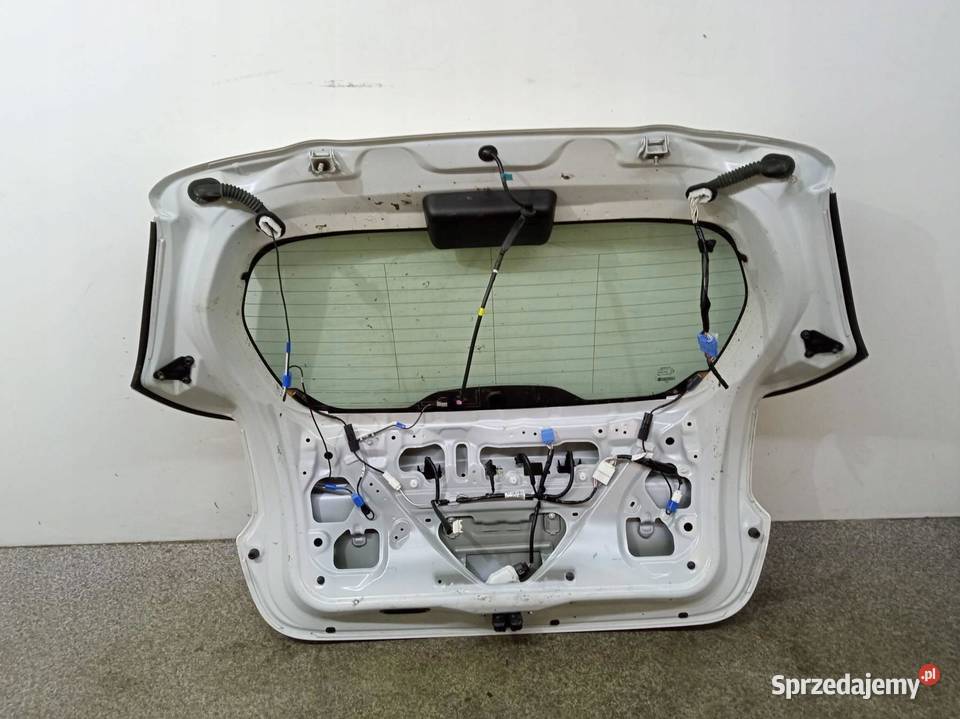 KLAPA TYŁ SZYBA 040 Toyota Yaris IV 2020 świętokrzyskie
