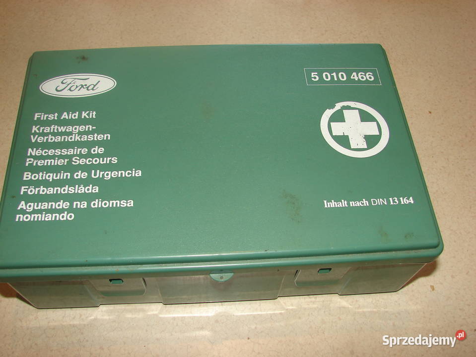 FORD oryginalna apteczka samochodowa starego