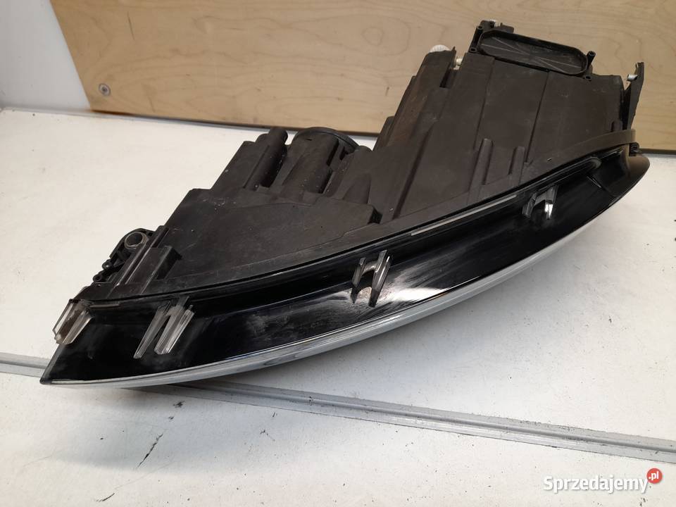 VW GOLF VII 7 LAMPA LED PRZEDNIA PRAWA Goleniów sprzedam