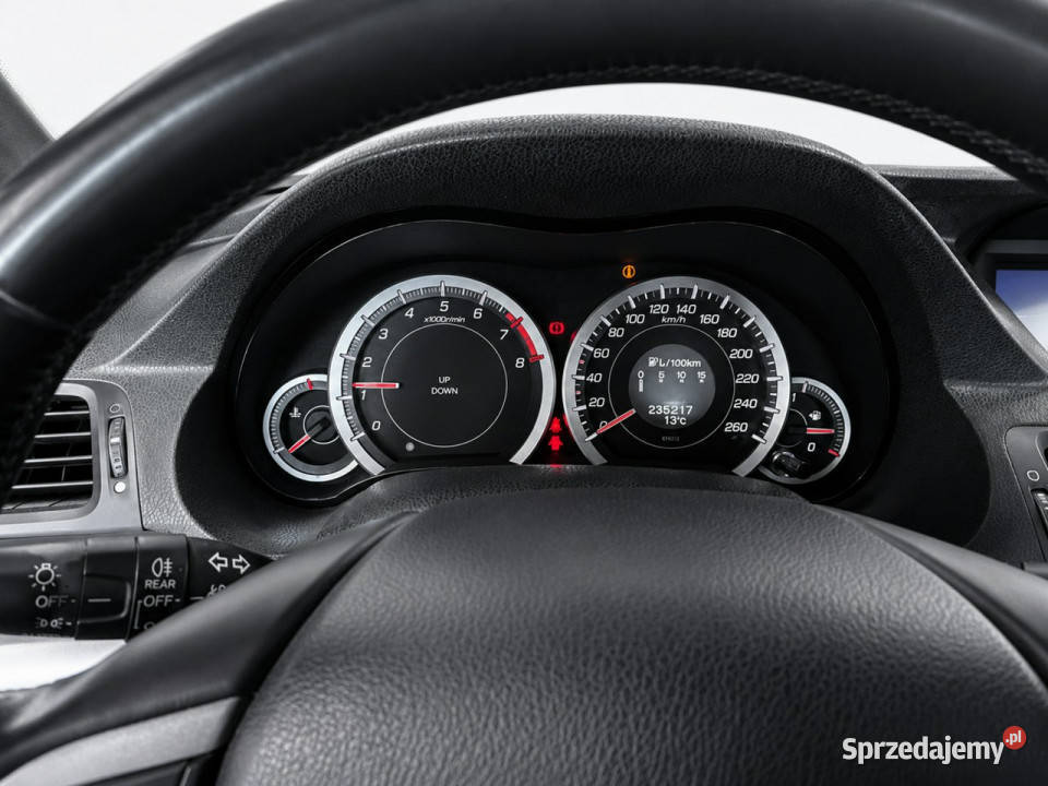 Honda Accord VIII 2008 Sadlno