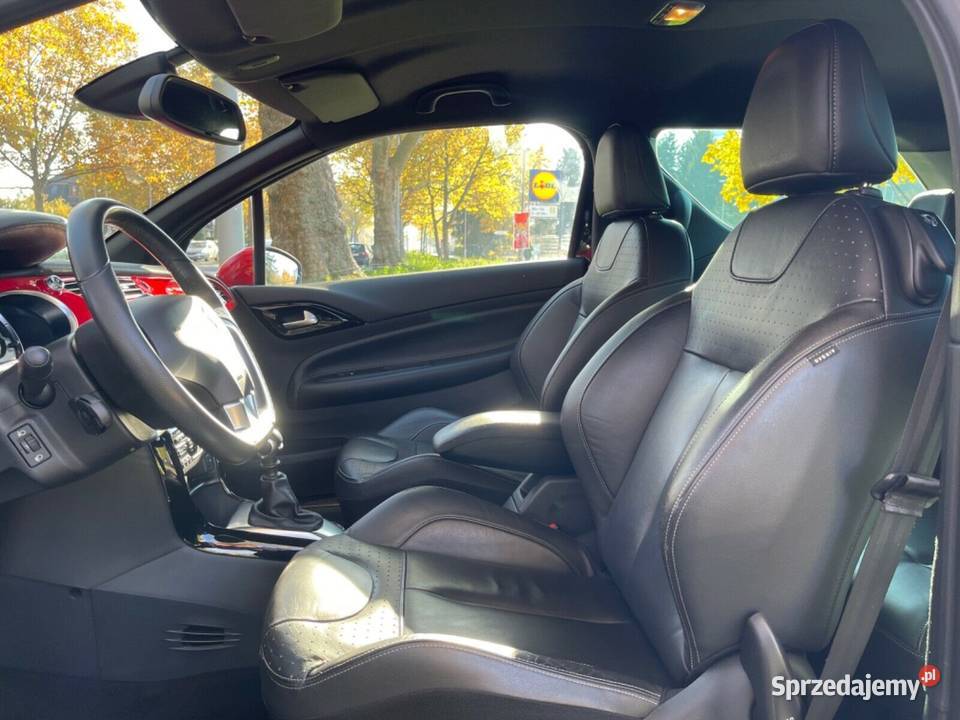 Citron DS3 16 Red Edition skóry sportowe fotele Rok produkcji 2014 Bytom