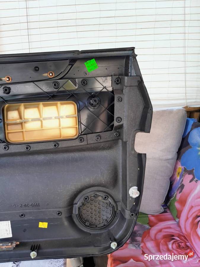 Mercedes CLK W208 boczek lewy skóra czarny pomorskie Gdańsk