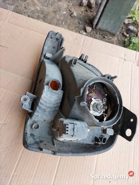 KANGOO LAMPA PRZÓD PRZEDNIA PRAWA Kamień-Kolonia
