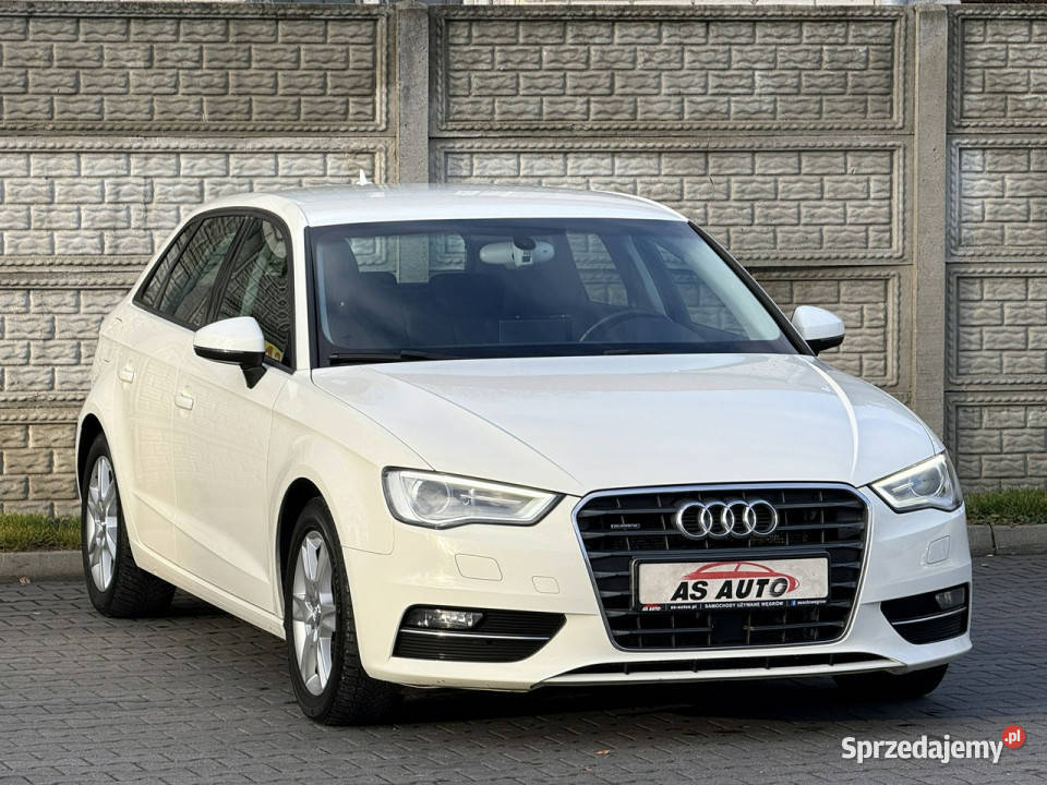 Audi A3 Sportback 20TDi biały Samochody osobowe Węgrów