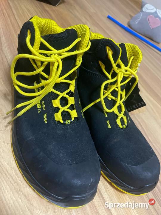Czarne buty budowlane Lubin