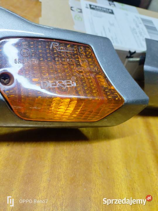 Kierunkowskazy owiewki przód Derbi vamos 50 Łubno