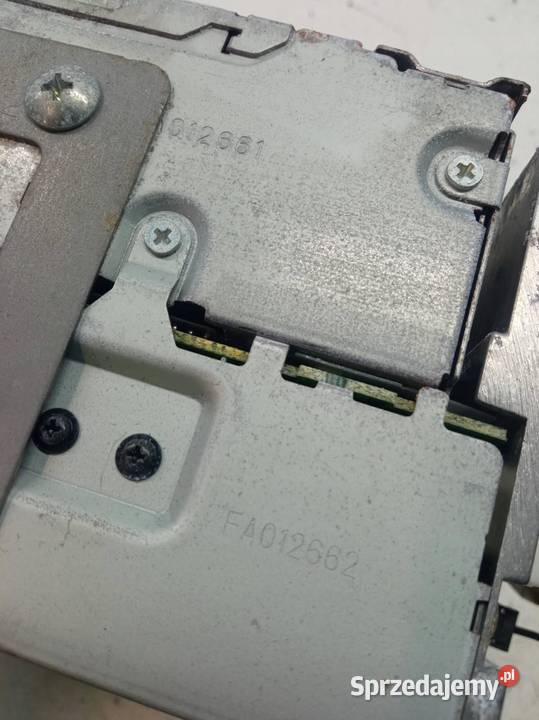 RADIO FABRYCZNE DO ROZKODOWANIA Subaru Legacy V