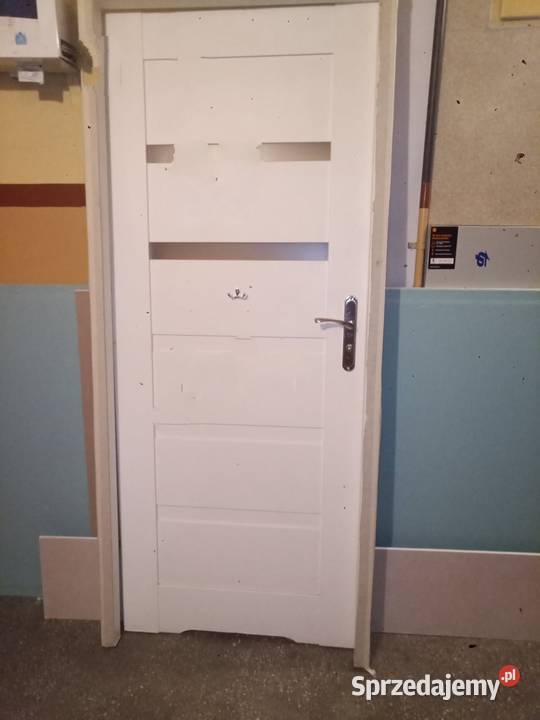 Białe drzwi z futryną śląskie Sosnowiec sprzedam