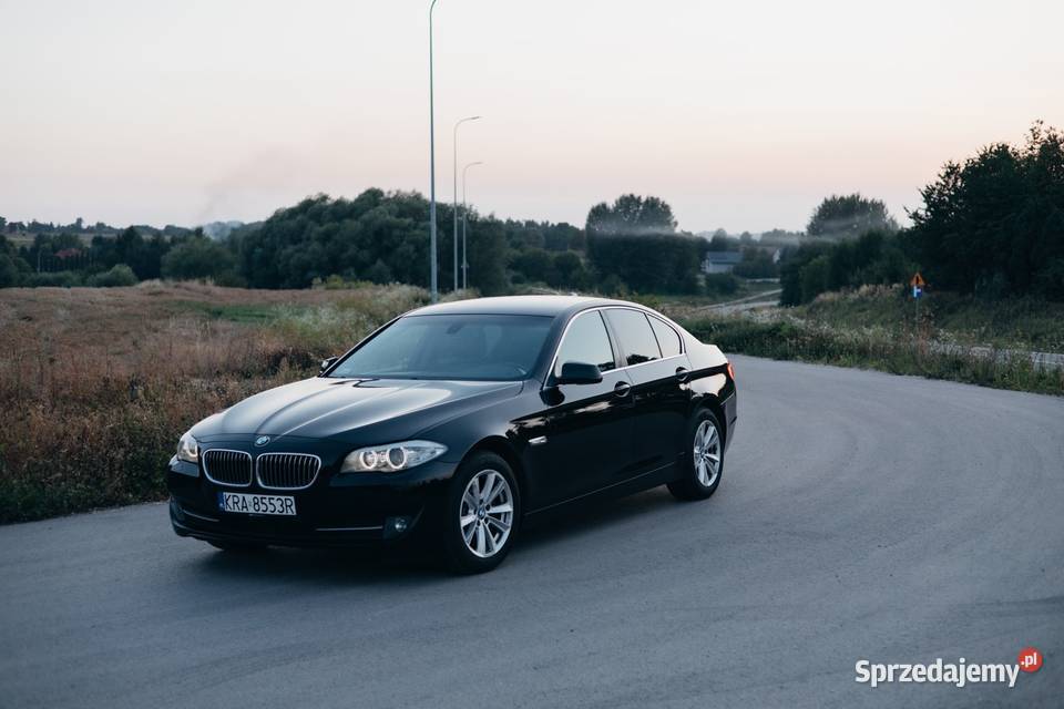 BMW 520d F10brązowe wnętrze radio Seria 5