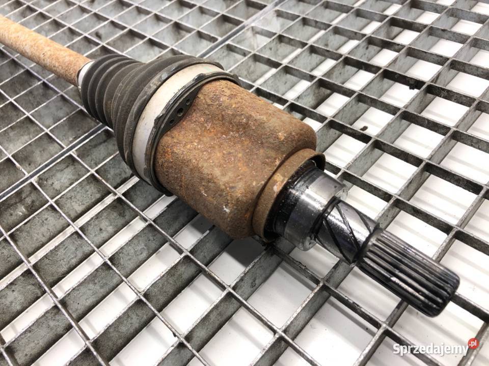 PÓŁOŚ PRAWY TYŁ DACIA DUSTER 396005911R 15 116