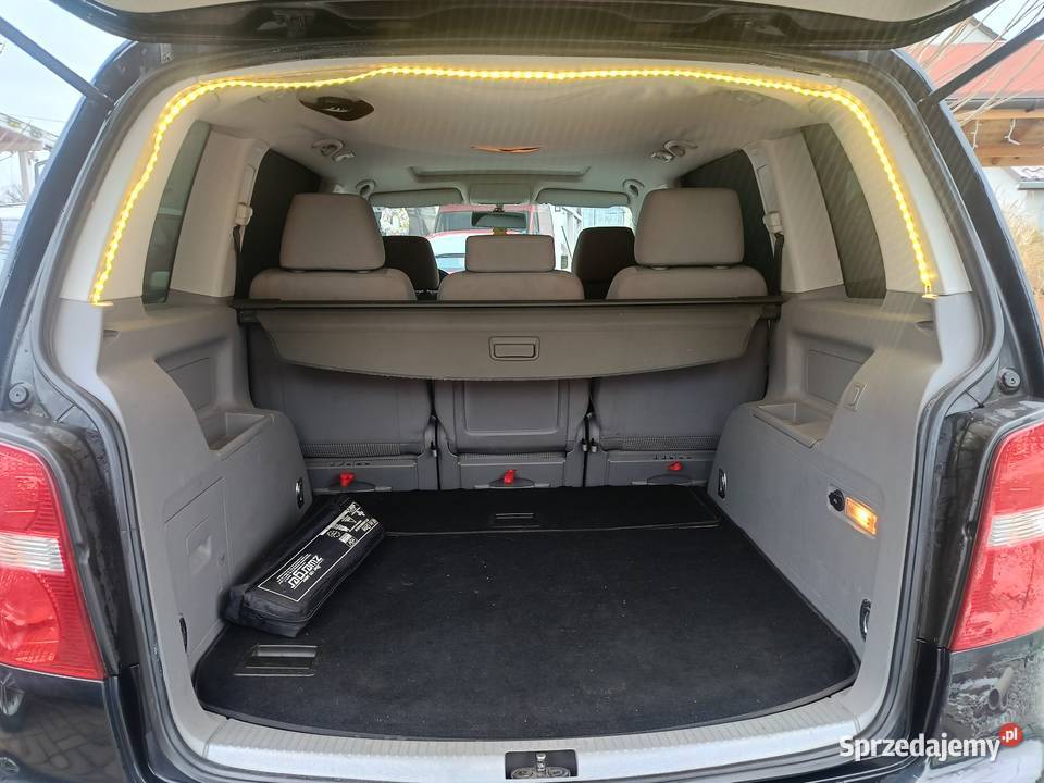 Volkswagen Touran 20 TDI 140 Automat Bierawa