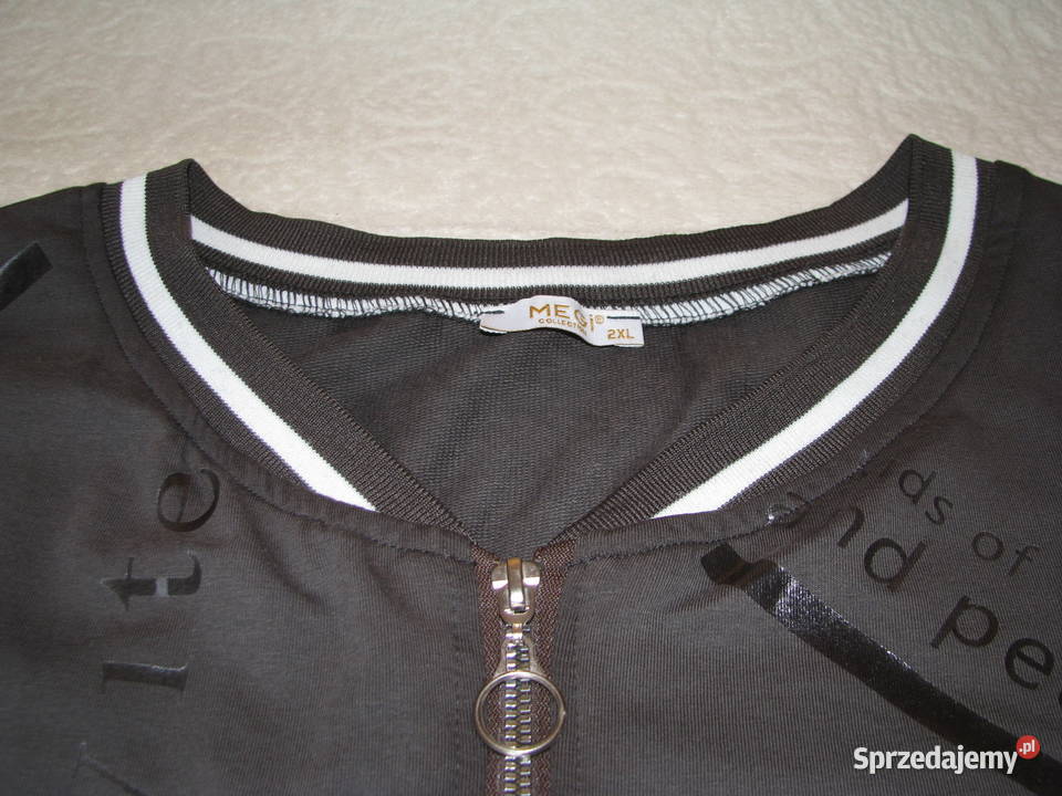 Piękna oliwkowa rozpinana bluza z bawełny ze Kurtki i płaszcze Brzegi