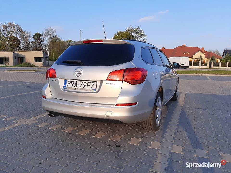 Opel Astra J 140 14 Turbo KombiLPG Astra Rawicz sprzedam