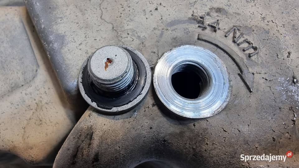 OPEL ASTRA J IV MOKKA A 14 12 MISKA OLEJOWA sprzedam
