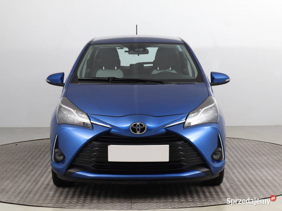 Toyota Yaris 15 Dual VVTi nieuszkodzony Bielany Wrocławskie
